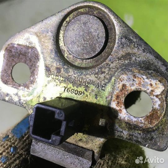 Ответная часть замка двери Форд Фокус 1