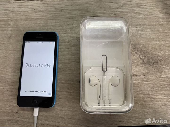 iPhone 5C, 16 ГБ