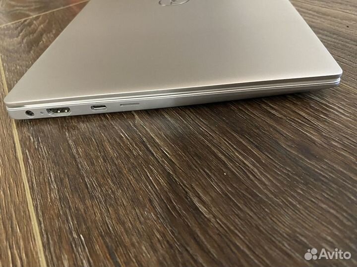 Ультрабук Dell Inspiron 5390-8325 (i7/8Gb/SSD m.2