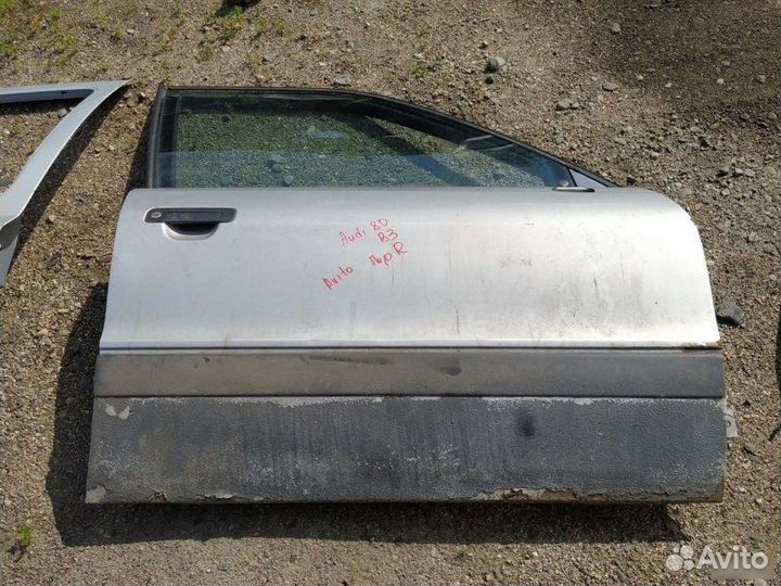 Дверь передняя правая Audi 80 B3 1990