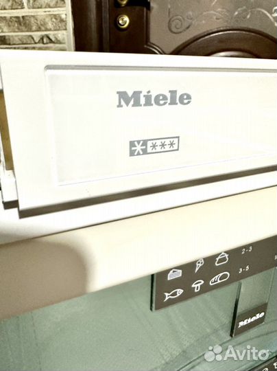 Miele,морозильная камера под столешницу