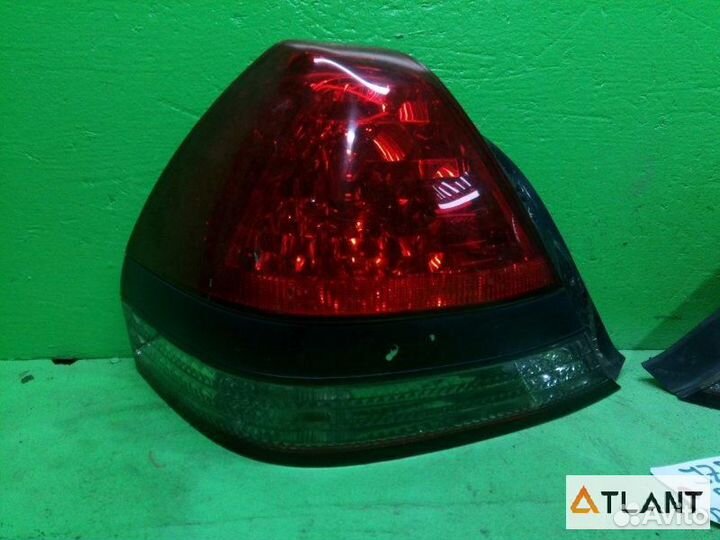 Стоп-сигнал toyota mark II