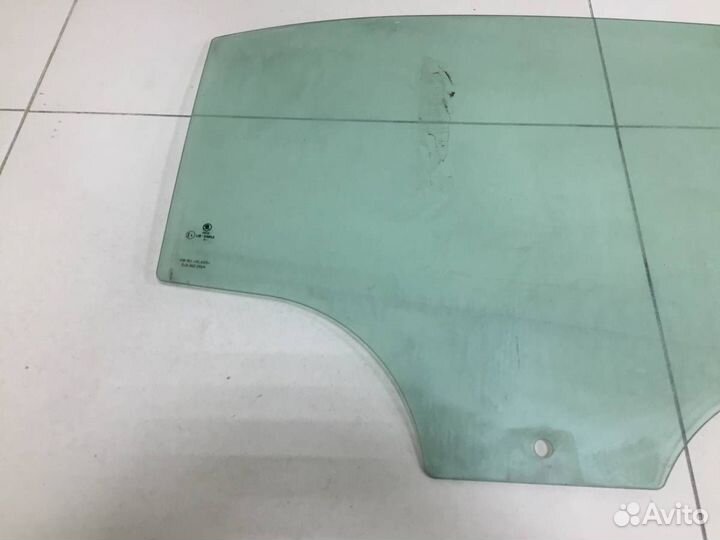 Стекло двери задней правой Skoda Rapid 2012-2020