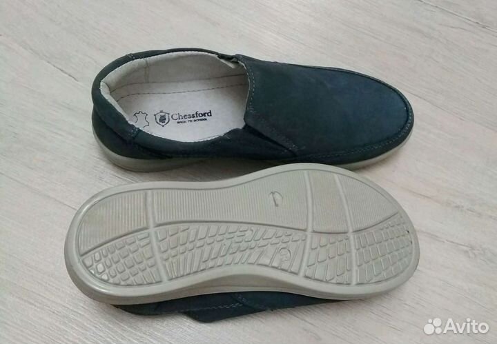 Туфли натур.кожа 33 размера на мальчика новые