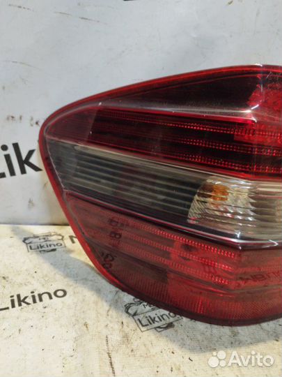 Фонарь левый Mercedes Ml W164