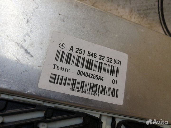 Блок управления пневмоподвеской Mercedes Gl X164