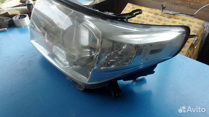 Тойота ленд крузер 200 фара