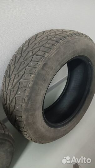 Formula Winter 215/65 R16