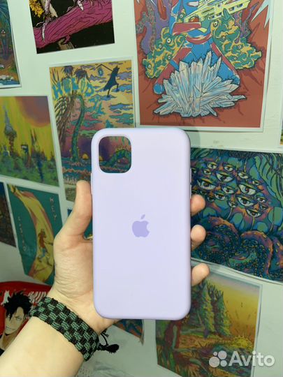 Чехол на iPhone 11