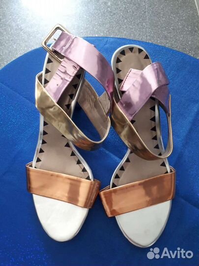 Босоножки женские 37 размер