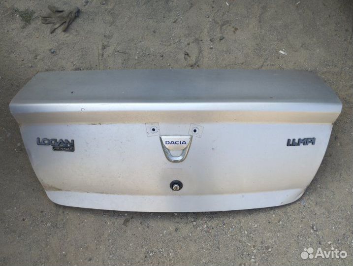 Крышка багажника задняя Dacia Logan