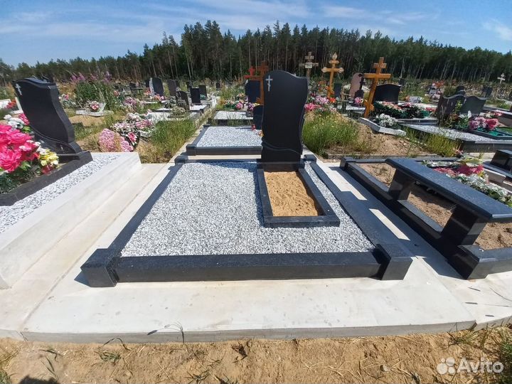 Установка гранитного поребрика / бордюра