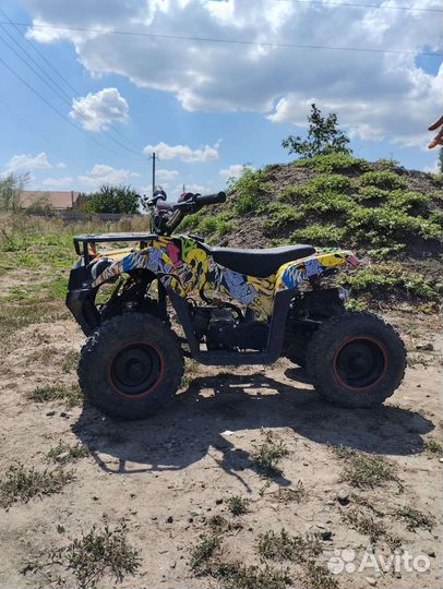 Децкий квадроцикл