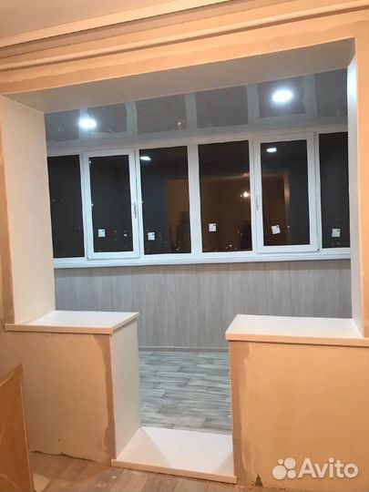 Остекление, отделка балконов и лоджий