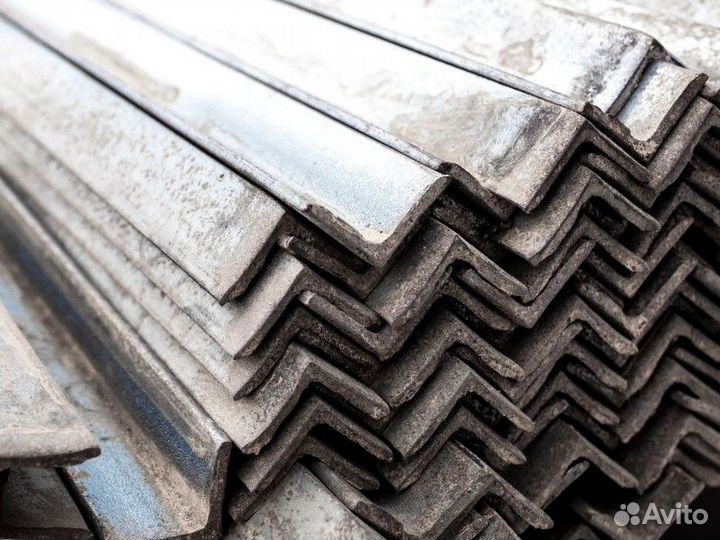 Уголок металлический