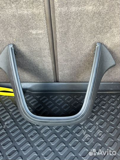 Рамка магнитолы Opel Mokka