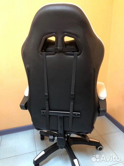 Компьютерное кресло Boss с функцией массажа