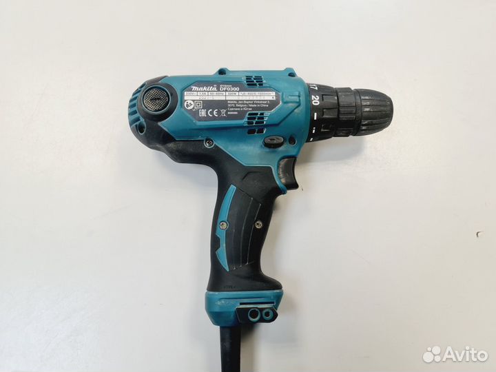 Дрель Makita DF0300
