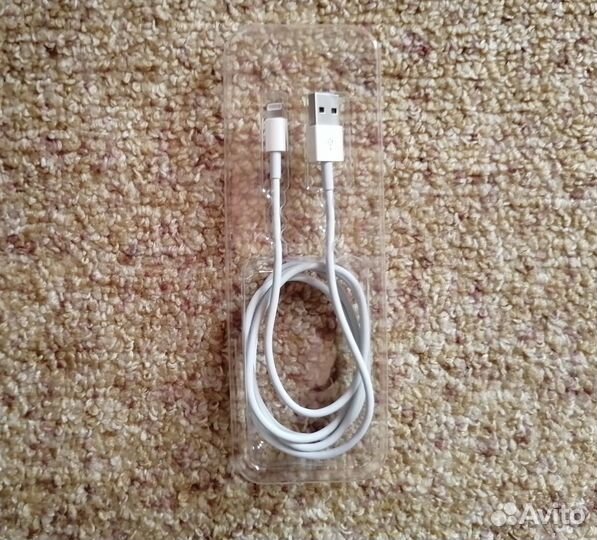 Кабель Qumo USB-Apple 8pin для I-phone