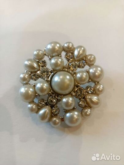 Винтажная брошь