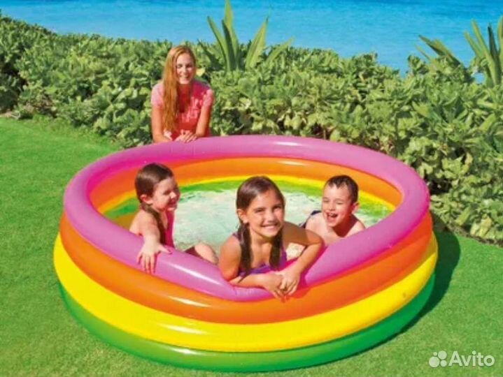 Бассейн Intex