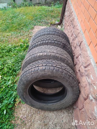 Continental ContiCrossContact ATR 235/70 R16 106H