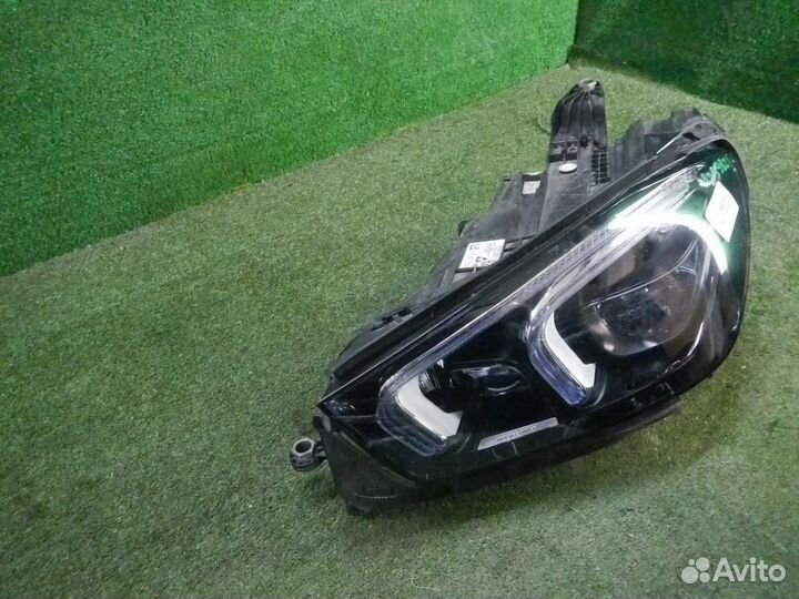 Фара левая Mercedes-Benz GLE