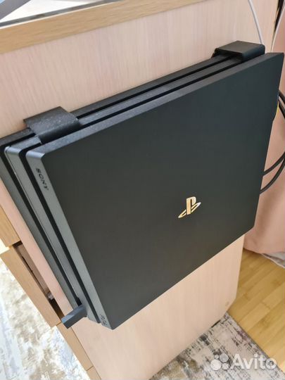 Sony Playstation 4 Pro 1TB