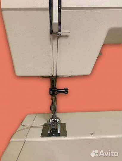 Швейная машина Pfaff