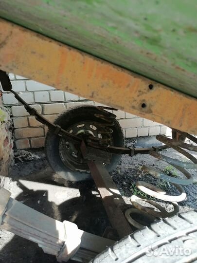 Прицеп на легковой автомобиль