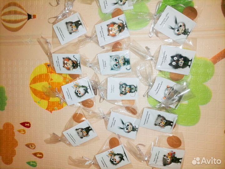 Мыло ручной работы маленький сувенир к 8 марта