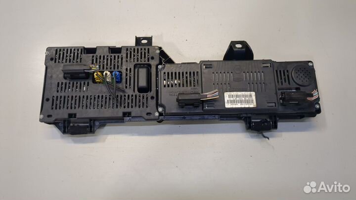 Дисплей мультимедиа Renault Scenic, 2010