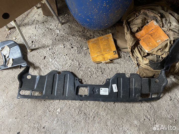 Подкрылки и пыльник на хонду цивик 4д