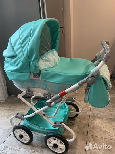 Коляска для кукол