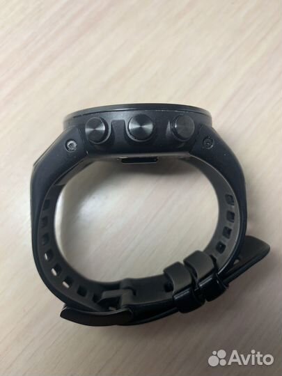 Спортивные часы suunto