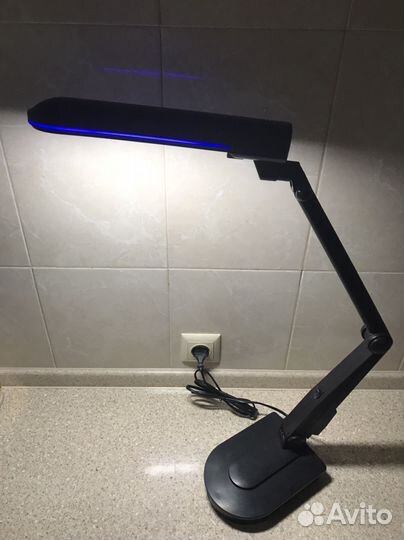 Лампа настольная Verloni