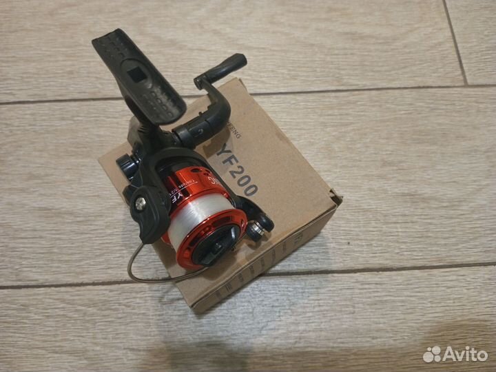 Катушка для рыбалки с леской в комплекте