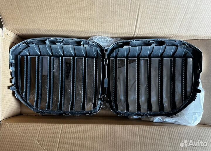 Решетка радиатора на BMW X7