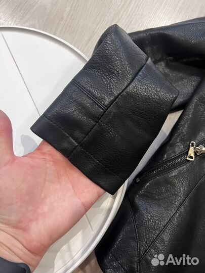 Куртка кожаная женская