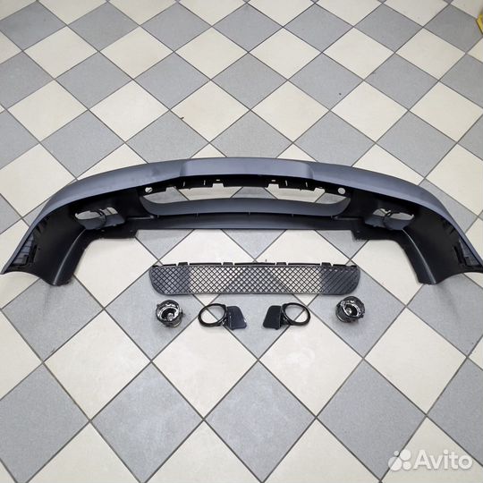 Передний бампер BMW E39 м5 абс пластик