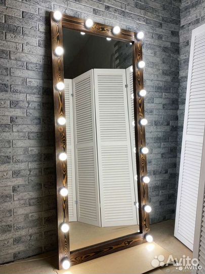 Гримерное зеркало