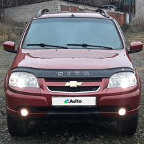 Chevrolet Niva 1.7 MT, 2013, 123 000 км, с пробегом, цена 665 000 руб.