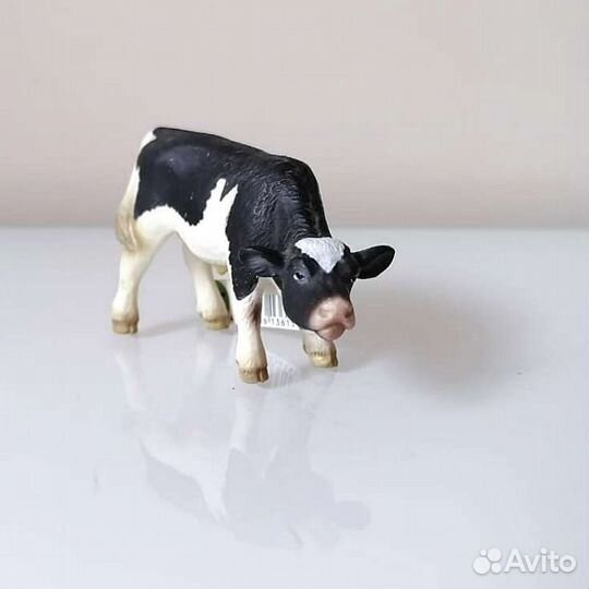 Schleich Бык Голштейн, корова с телятами