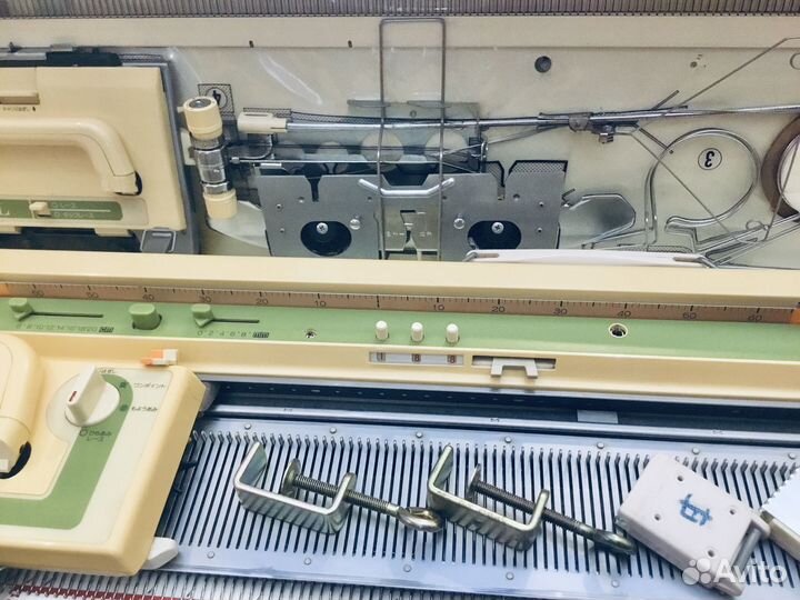 Brother KH881 Вязальная машина