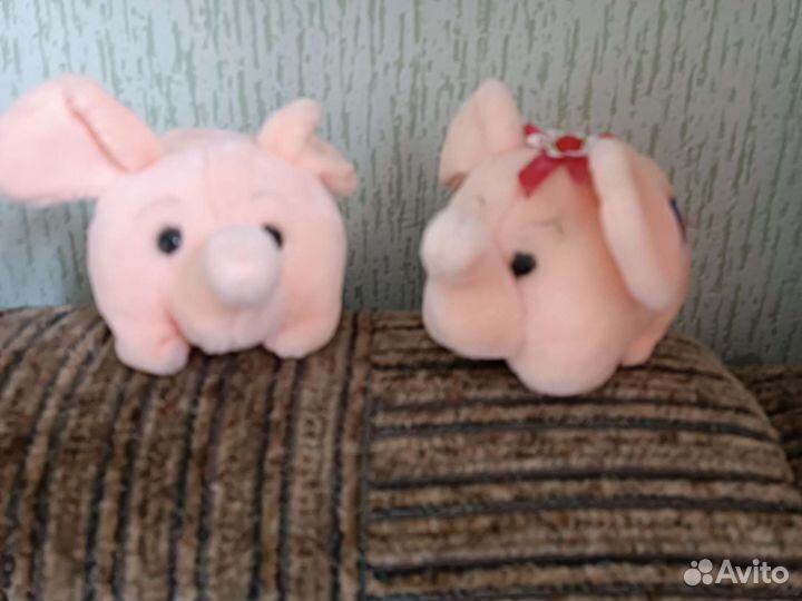 Слоники влюбленные