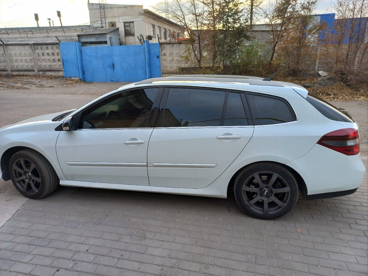 Renault Laguna: фото владельца
