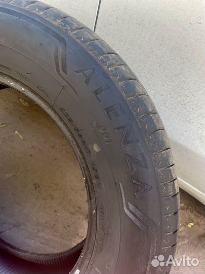 Bridgestone Alenza 001 225/65 R17 102H