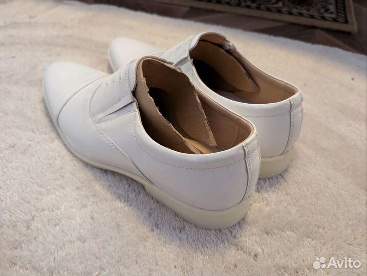 Туфли лакированные Фарадей 285/44 белые вмф