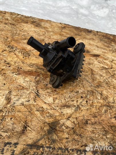 Помпа водяная Электро Toyota Crown S200 GWS 204