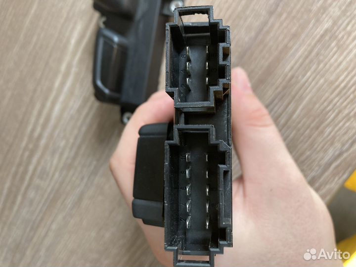 VW touareg Блок управления сиденьем